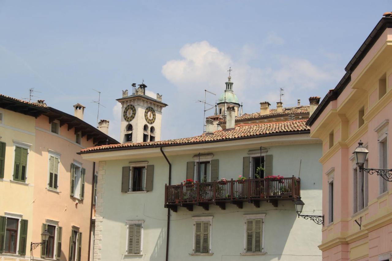 B&B Color Rovereto Rovereto  Extérieur photo