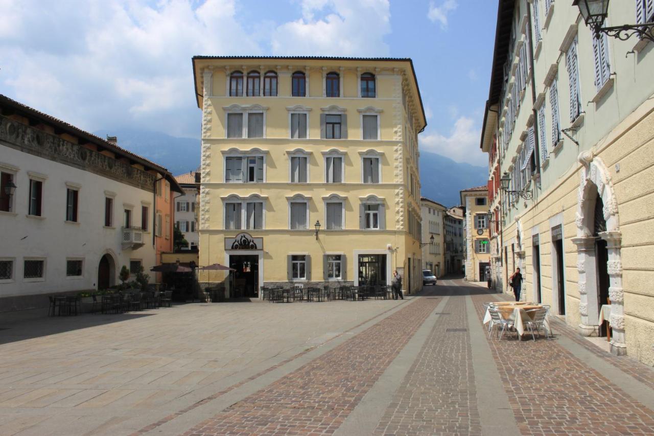 B&B Color Rovereto Rovereto  Extérieur photo