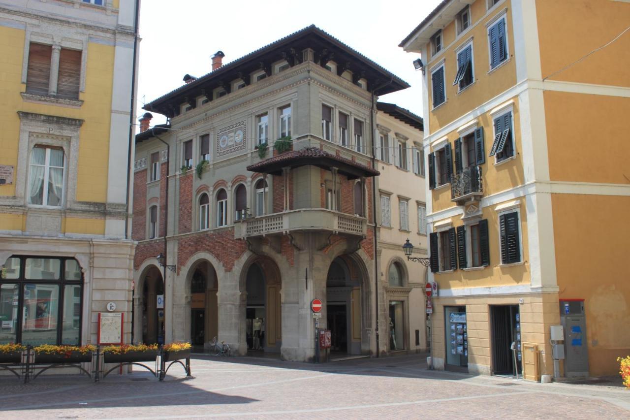 B&B Color Rovereto Rovereto  Extérieur photo